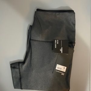 90 Degrees By Reflex Legging BNWT
